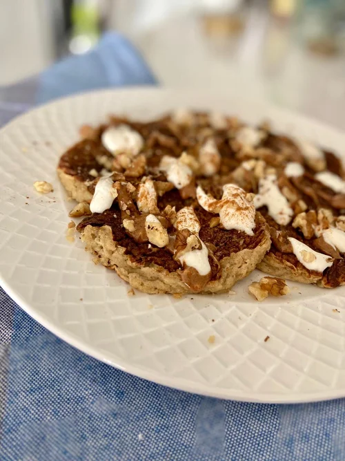 Cardamom honey pancakes